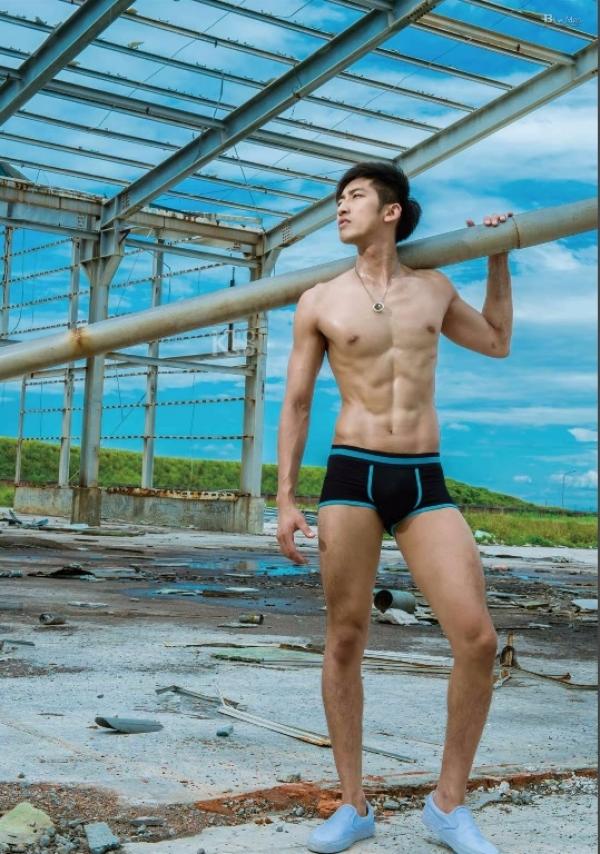 PHOTO-SET-Whoseman-9-明星教練男丁格爾-芬達